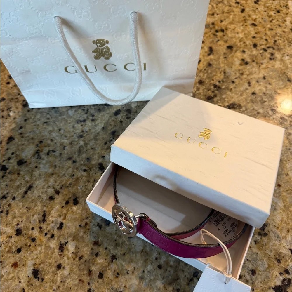 Gucci Fuchsia Leather Belt with Silver Logo Buckle